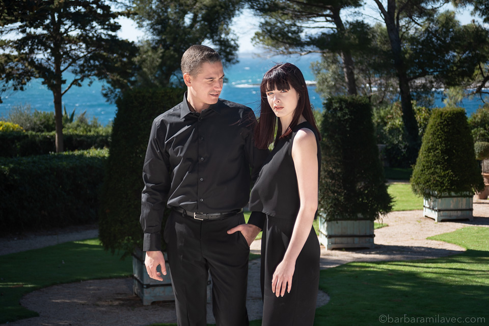 a photo with two models to promote sea design yachtwear garmets